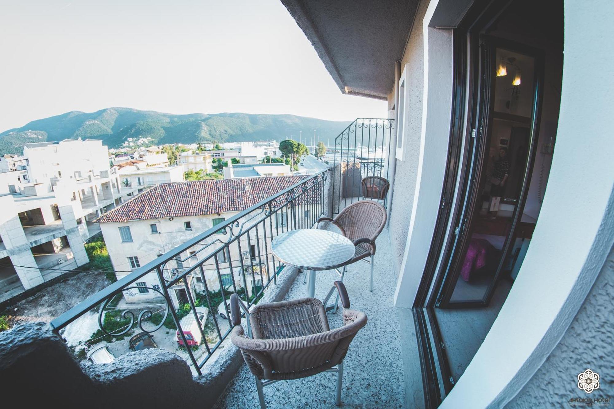Aktaion Hotel Igoumenitsa Exteriör bild
